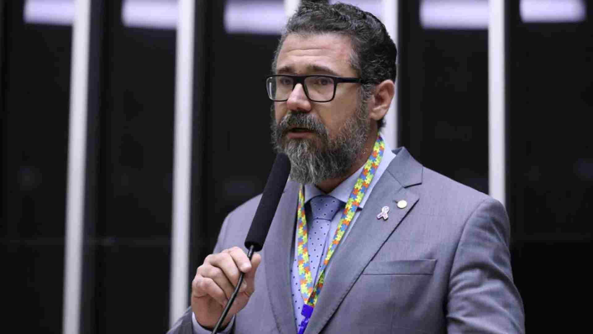 Pollon defende porte de arma para advogados como estratégia contra o Estatuto do Desarmamento
