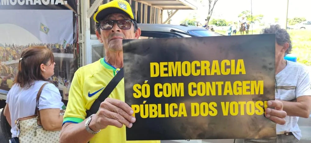 “Liberdade de Expressão” é a tônica de manifestação pró-anistia em Campo Grande