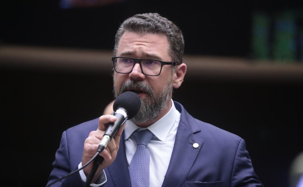 Projeto de lei de Marcos Pollon revoga sigilo de 100 anos da presidência